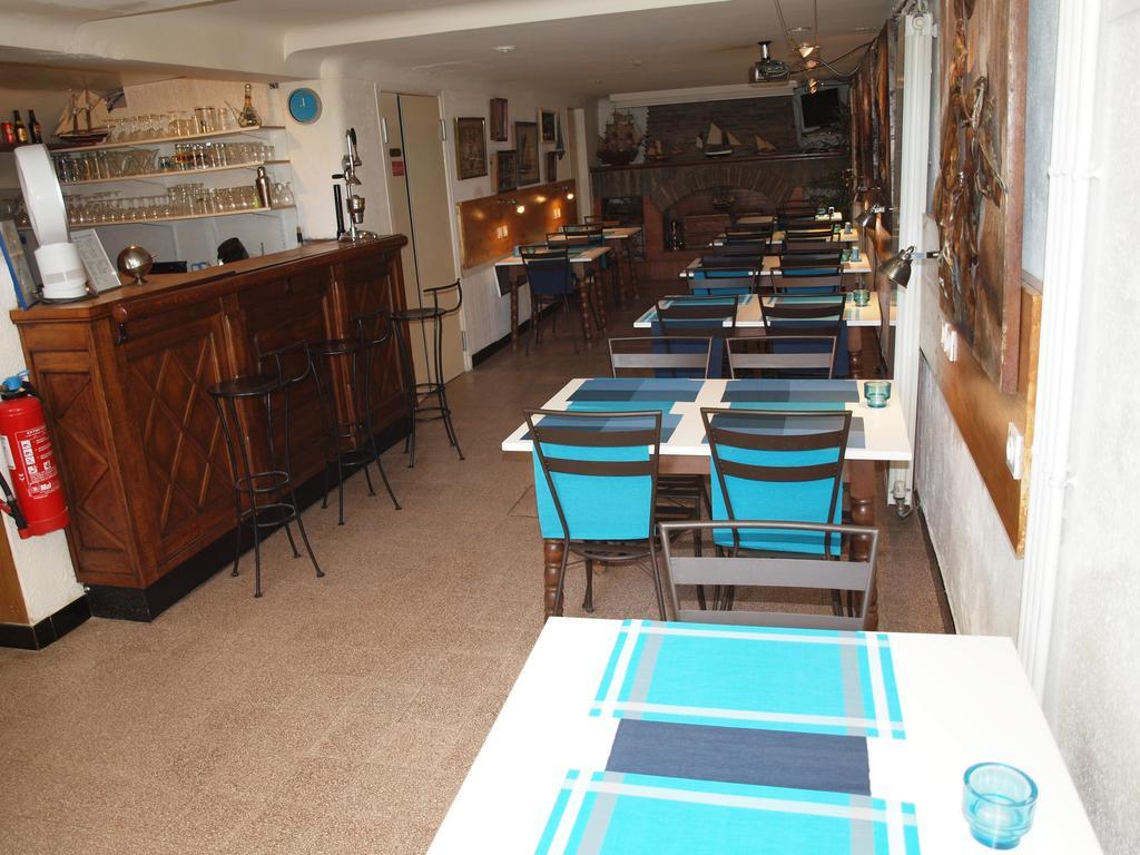 ארגלס-סור-מר Hotel Restaurant - Villa Les Sirenes מראה חיצוני תמונה