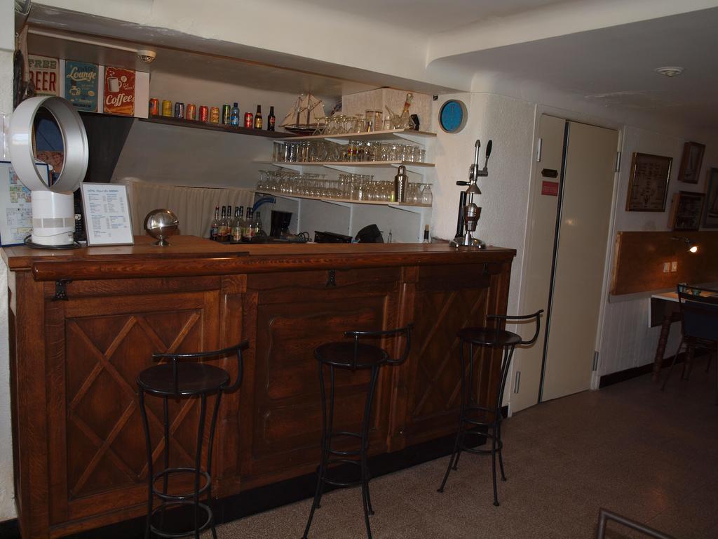 ארגלס-סור-מר Hotel Restaurant - Villa Les Sirenes מראה חיצוני תמונה